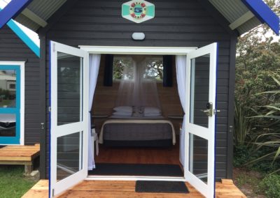 Leigh Central - Queen Boatshed Cabin