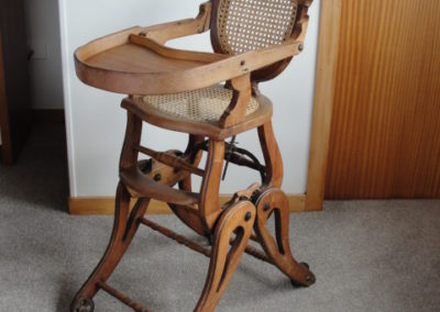 Leigh Panorama Highchair